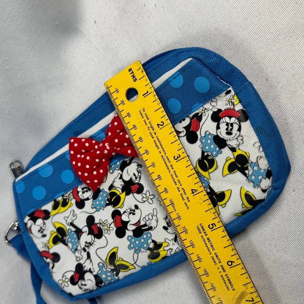 Minnie Mouse Clutch - Picture 6 of 6